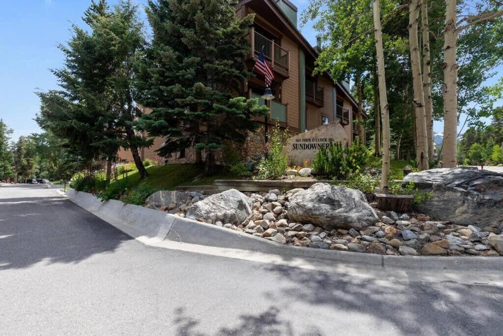 Downtown Chalet Close To Main St With Pool And Hot Tub Breckenridge Zewnętrze zdjęcie